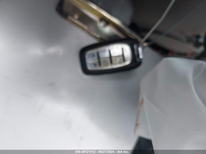 2018 Chrysler Pacifica Touring L VIN: 2C4RC1BG4JR274386 Lot: 39721012