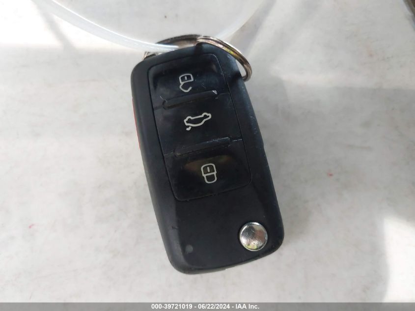 2016 Volkswagen Jetta 1.4T Se VIN: 3VWD67AJ8GM301930 Lot: 39721019