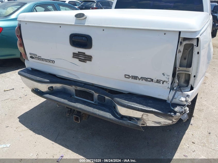 2004 Chevrolet Silverado 1500 Ls VIN: 2GCEC19T541267080 Lot: 39721025