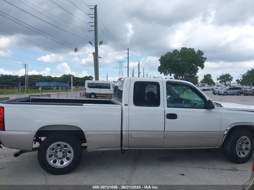 2006 Chevrolet Silverado 1500 Lt1 VIN: 1GCEC19V66Z196595 Lot: 39721056