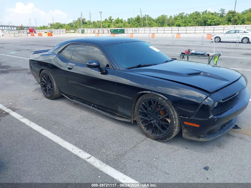 2018 Dodge Challenger Sxt VIN: 2C3CDZAG2JH302926 Lot: 39721117