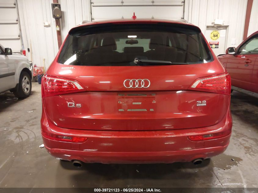 2010 Audi Q5 3.2 Premium VIN: WA1LKAFP5AA065143 Lot: 39721123