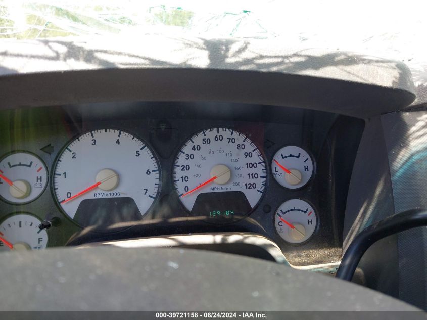 2007 Dodge Ram 1500 Slt/Trx4 Off Road/Sport VIN: 1D7HU18207S133820 Lot: 39721158