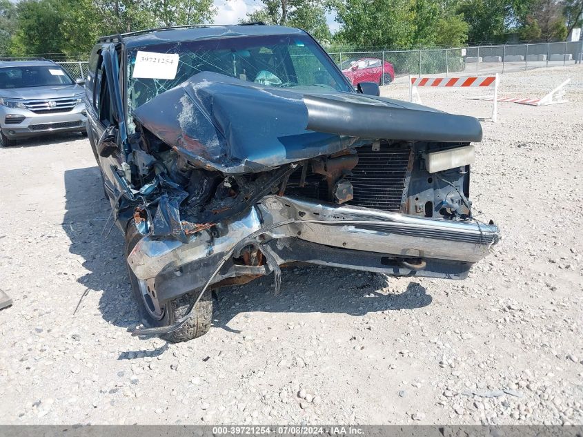 1995 Chevrolet Suburban K1500 VIN: 1GNFK16K8SJ451930 Lot: 39721254