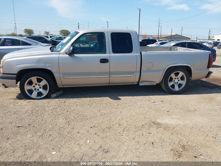 2004 Chevrolet Silverado 1500 Ls VIN: 2GCEC19V241188631 Lot: 39721310