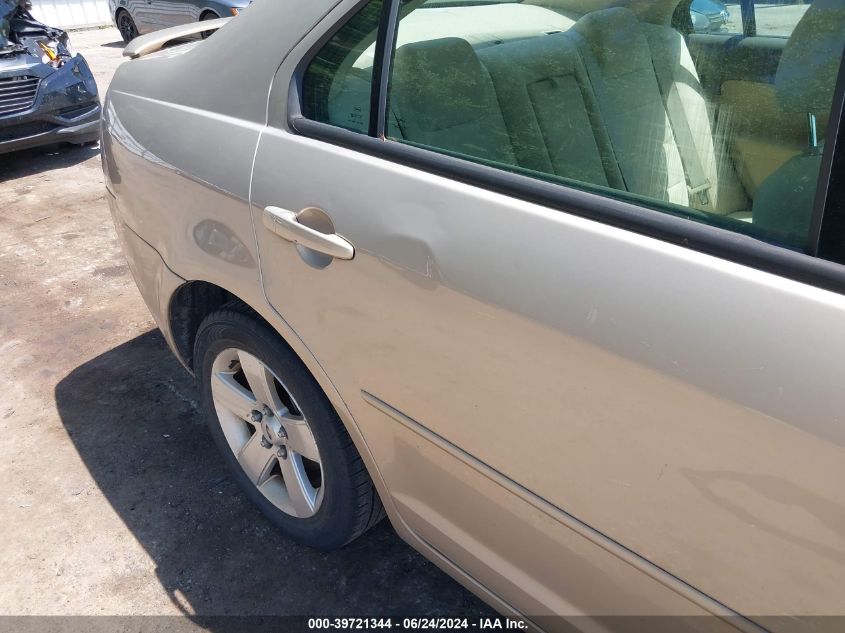 2007 Ford Fusion Se VIN: 3FAHP07177R228638 Lot: 39721344