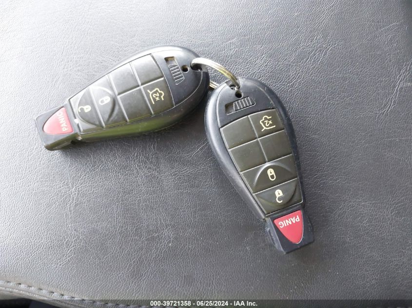 2010 Jeep Grand Cherokee Laredo VIN: 1J4PR4GK3AC103815 Lot: 39721358