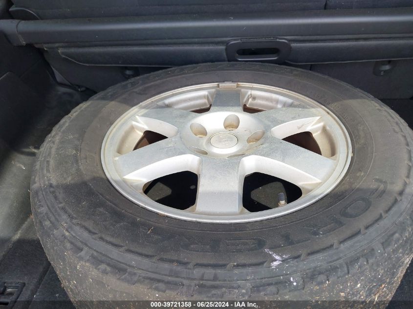 2010 Jeep Grand Cherokee Laredo VIN: 1J4PR4GK3AC103815 Lot: 39721358