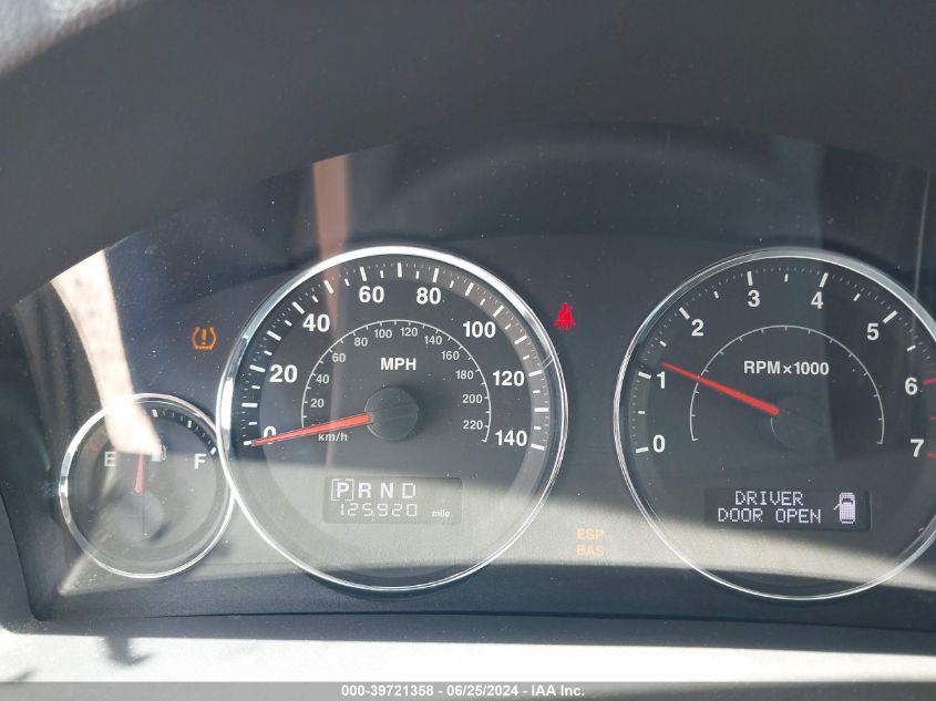 2010 Jeep Grand Cherokee Laredo VIN: 1J4PR4GK3AC103815 Lot: 39721358