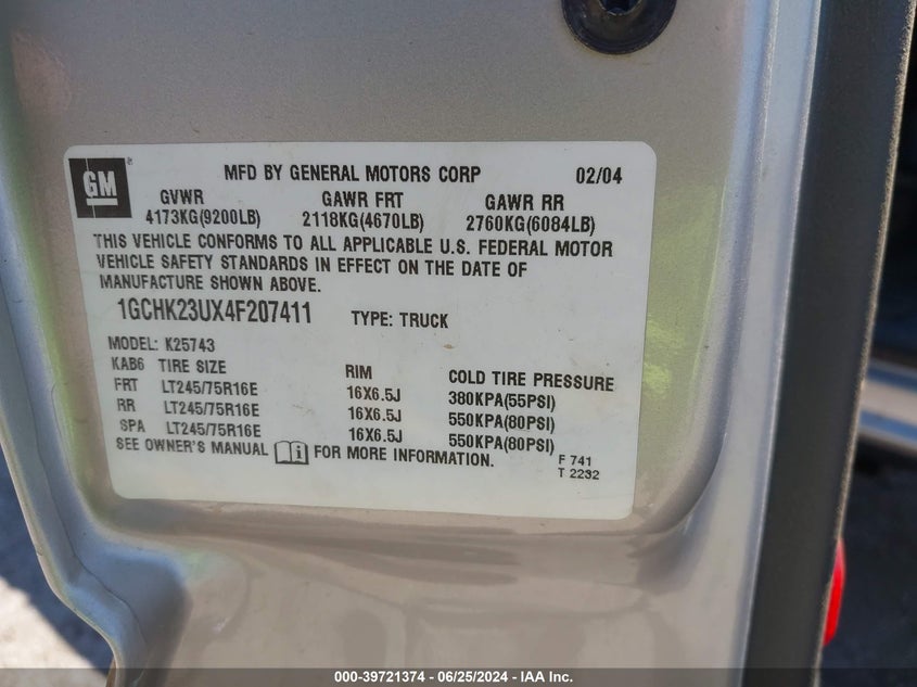 2004 Chevrolet Silverado K2500 Heavy Duty VIN: 1GCHK23UX4F207411 Lot: 39721374
