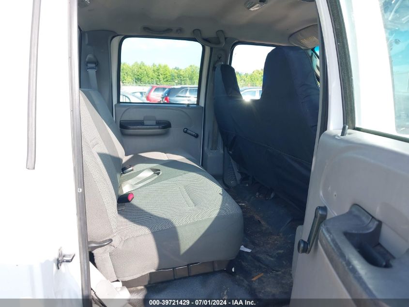 2005 Ford F-350 Lariat/Xl/Xlt VIN: 1FTWW31P05EB32644 Lot: 39721429