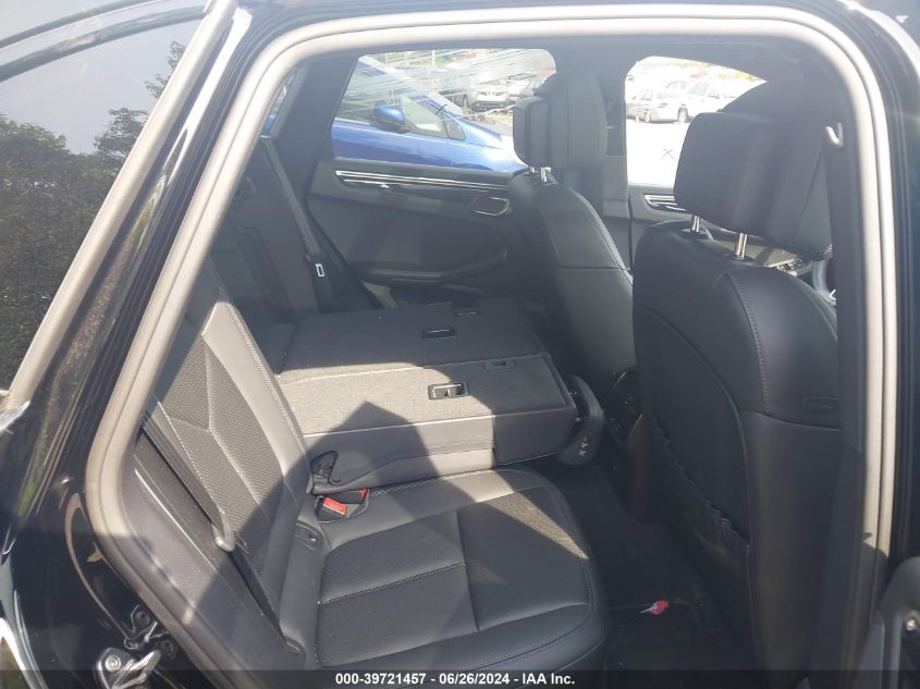 2019 Porsche Macan VIN: WP1AA2A56KLB07030 Lot: 39721457