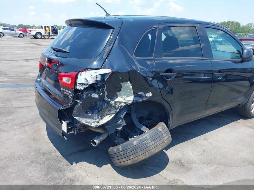 2015 Mitsubishi Outlander Sport Es VIN: 4A4AP3AU2FE018068 Lot: 39721500