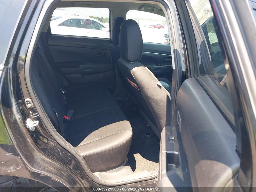 2015 Mitsubishi Outlander Sport Es VIN: 4A4AP3AU2FE018068 Lot: 39721500