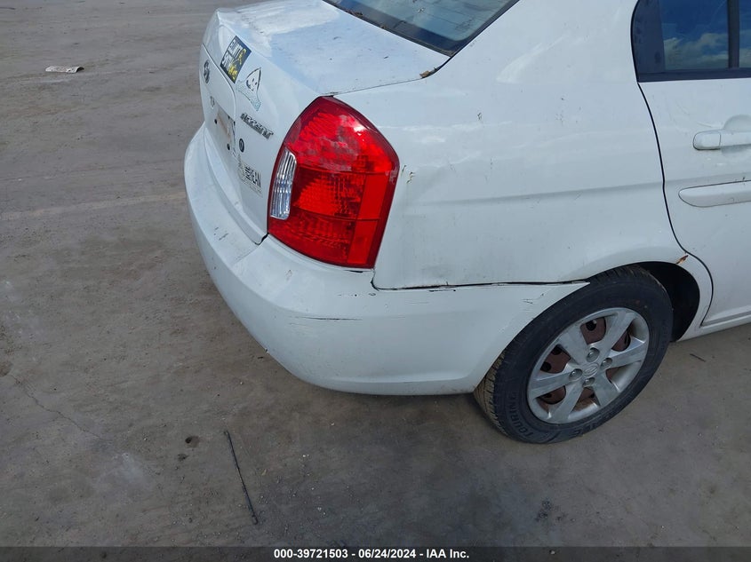 2009 Hyundai Accent Gls VIN: KMHCN46C49U293412 Lot: 39721503