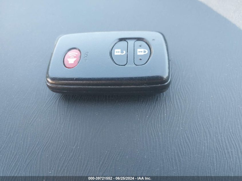 2012 Toyota Prius Two VIN: JTDKN3DU3C5530964 Lot: 39721552