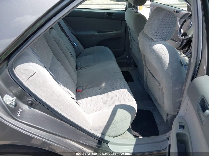 2004 Toyota Camry Le VIN: 4T1BE30K64U843837 Lot: 39721559