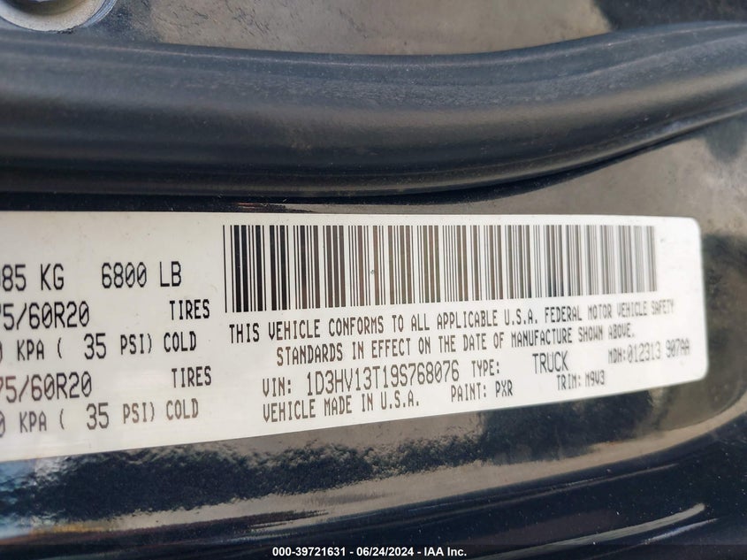 2009 Dodge Ram 1500 Slt/Sport/Trx VIN: 1D3HV13T19S768076 Lot: 39721631