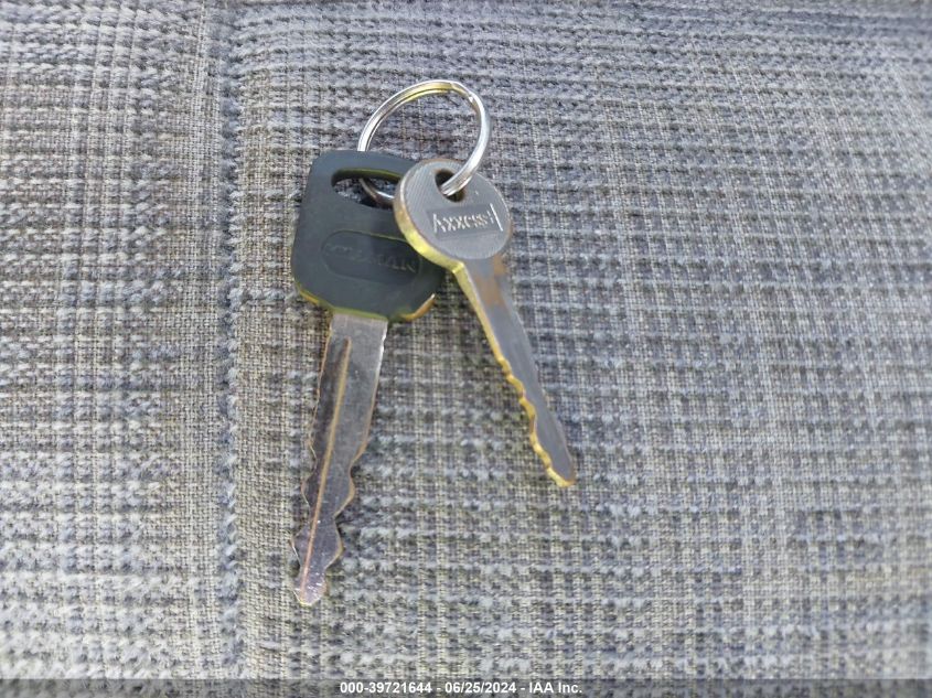 1990 Ford F150 VIN: 1FTEF14N6LPB57852 Lot: 39721644