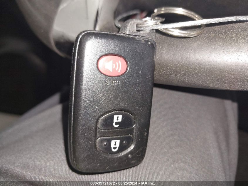 2013 Toyota Prius Two VIN: JTDKN3DU4D5594237 Lot: 39721672