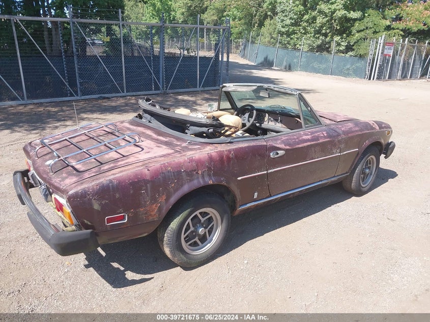 1978 Fiat 124 Spider VIN: 124CS10138284 Lot: 39721675
