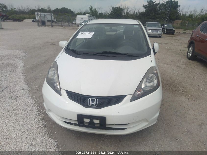 2013 Honda Fit VIN: JHMGE8H3XDC045527 Lot: 39721691