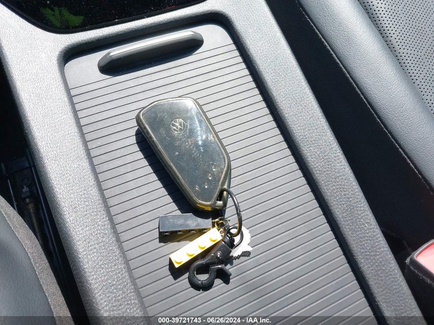 2022 VOLKSWAGEN ID.4 PRO S - WVGTMPE26NP051985