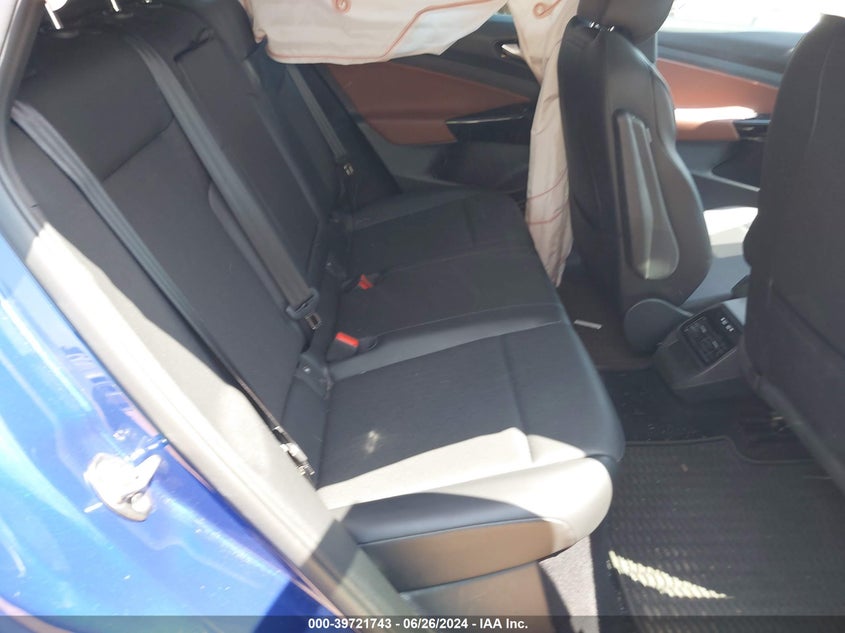 2022 VOLKSWAGEN ID.4 PRO S - WVGTMPE26NP051985