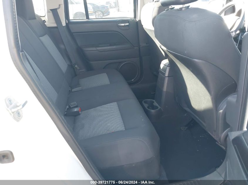 2009 Jeep Compass Sport VIN: 1J4FF47B19D137438 Lot: 39721775