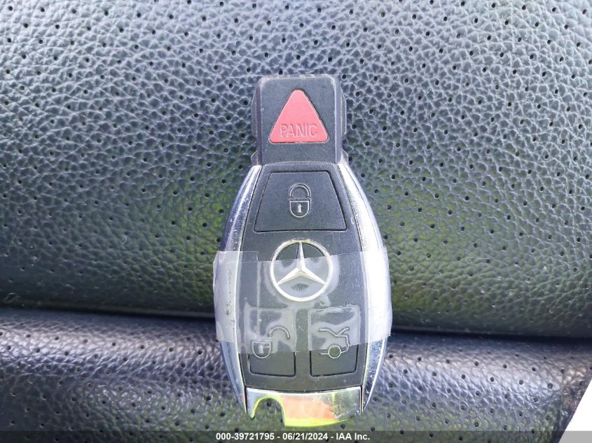 2016 Mercedes-Benz C 300 4Matic/Luxury 4Matic/Sport 4Matic VIN: 55SWF4KB7GU138577 Lot: 39721795