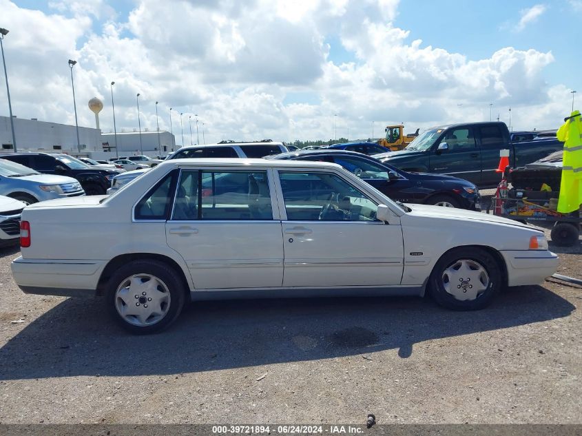 1998 Volvo S90 VIN: YV1KS9605W1135244 Lot: 39721894