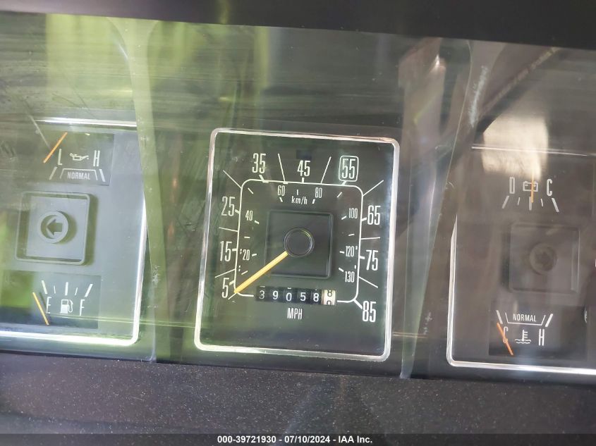 1984 Ford Econoline E350 Cutaway Van VIN: 1FDKE30L0EHB00965 Lot: 39721930