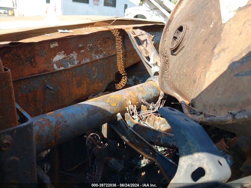 2003 Ford F-250 Lariat/Xl/Xlt VIN: 1FTNW21PX3ECO5067 Lot: 39722036