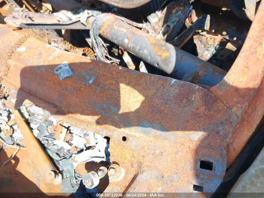 2003 Ford F-250 Lariat/Xl/Xlt VIN: 1FTNW21PX3ECO5067 Lot: 39722036