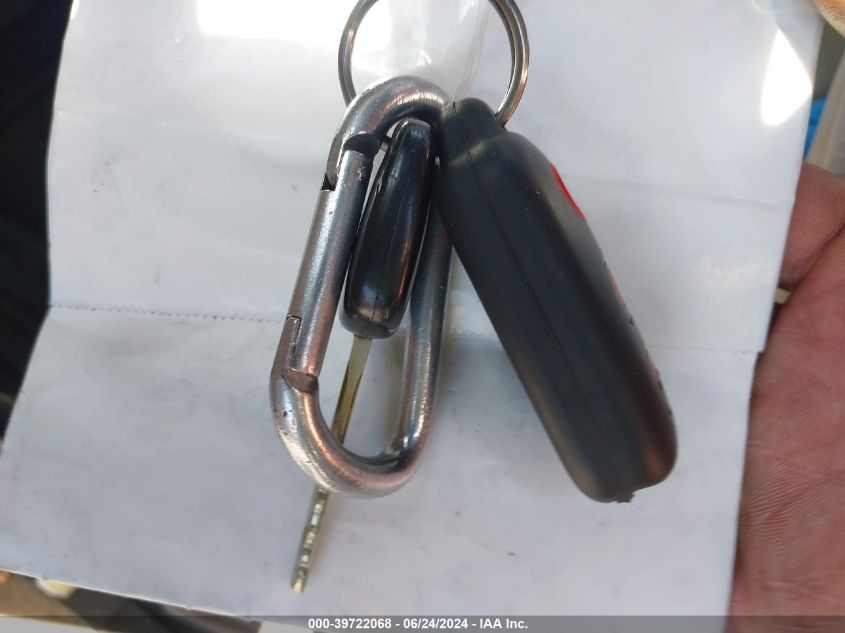 2005 Toyota Corolla Le VIN: 1NXBR32E95Z377172 Lot: 39722068