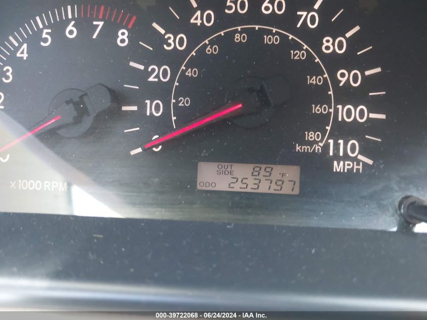 2005 Toyota Corolla Le VIN: 1NXBR32E95Z377172 Lot: 39722068