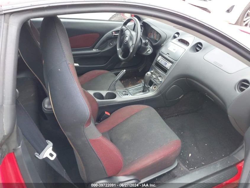 2004 Toyota Celica Gt VIN: JTDDR32T140180191 Lot: 39722091