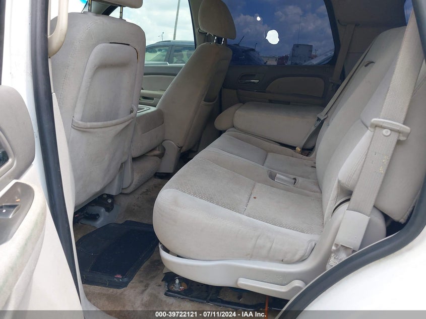 2007 Chevrolet Tahoe Ls VIN: 1GNFK13037R164264 Lot: 39722121