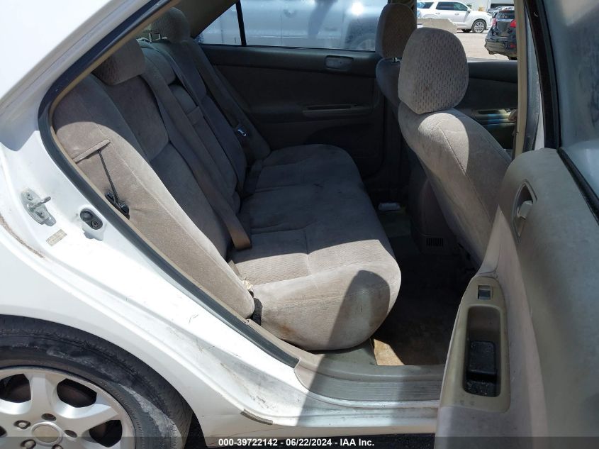 2003 Toyota Camry Le VIN: 4T1BE32K43U124744 Lot: 39722142