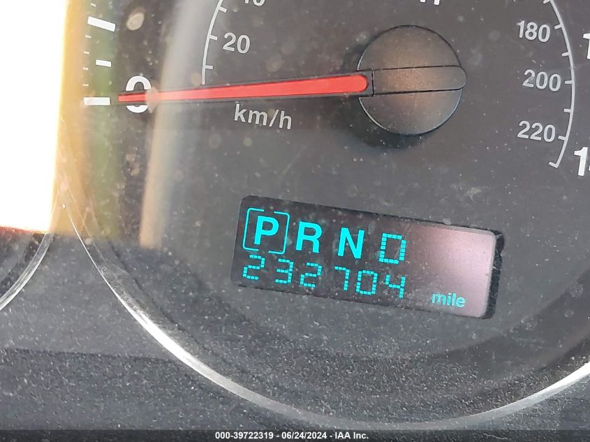 2006 Jeep Grand Cherokee Limited VIN: 1J4HR58N66C215101 Lot: 39722319