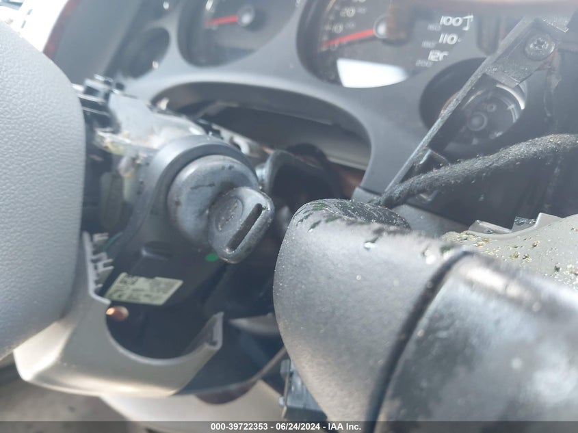 2007 Chevrolet Tahoe Lt VIN: 1GNEC13007R129819 Lot: 39722353