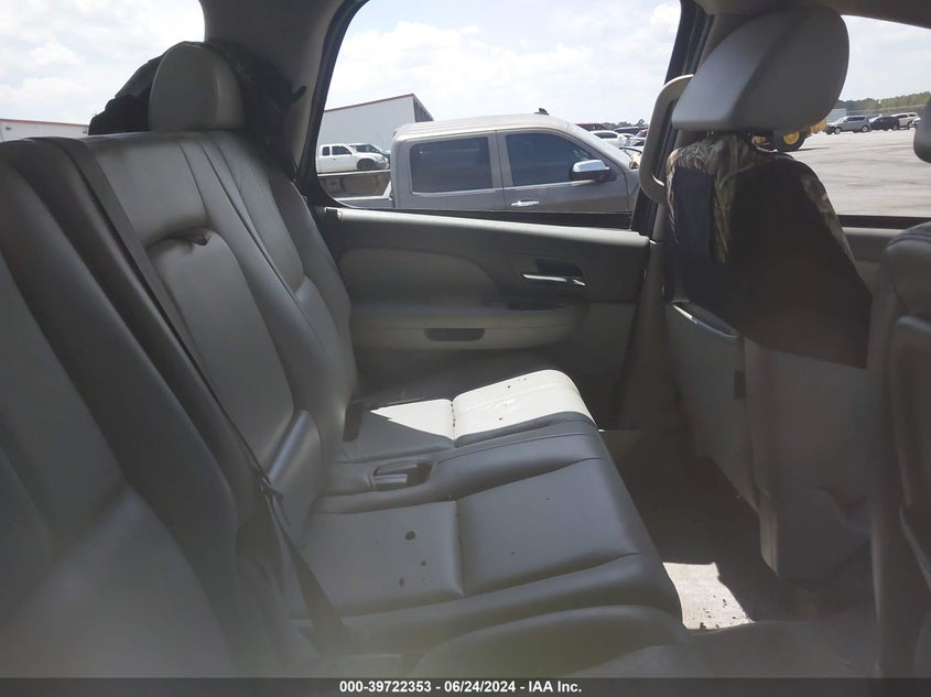 2007 Chevrolet Tahoe Lt VIN: 1GNEC13007R129819 Lot: 39722353