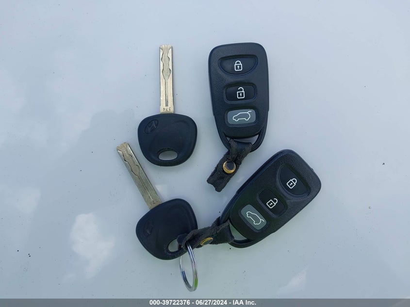 2012 Hyundai Elantra Touring Se VIN: KMHDC8AE9CU157083 Lot: 39722376