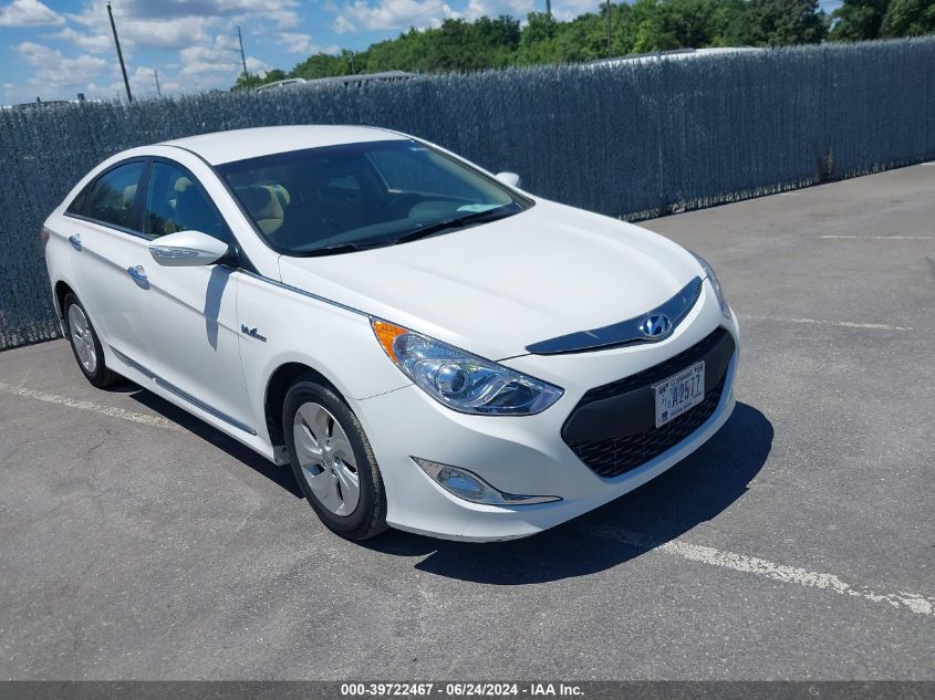 2015 Hyundai Sonata Hybrid VIN: KMHEC4A42FA133511 Lot: 39722467