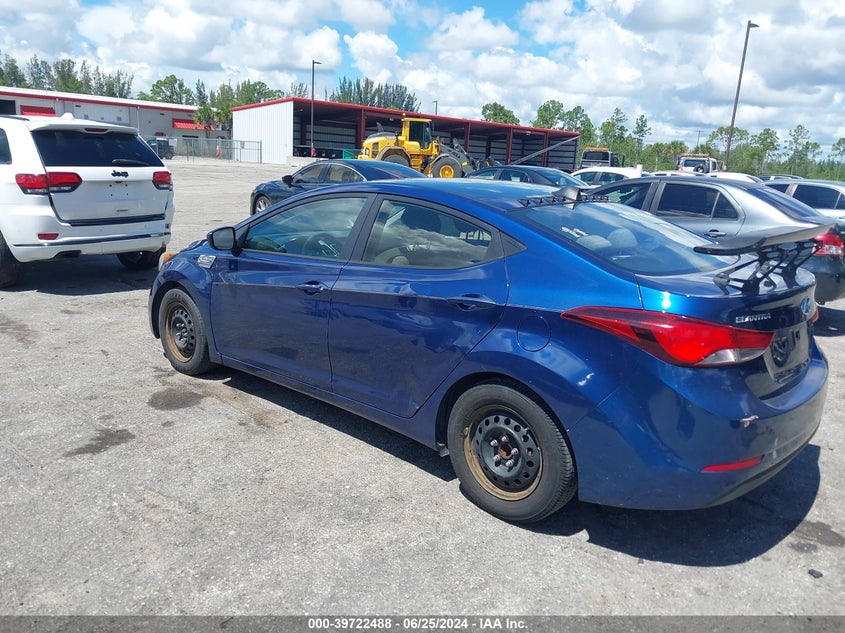 2016 HYUNDAI ELANTRA SE/SPORT/LIMITED - 5NPDH4AE2GH752551