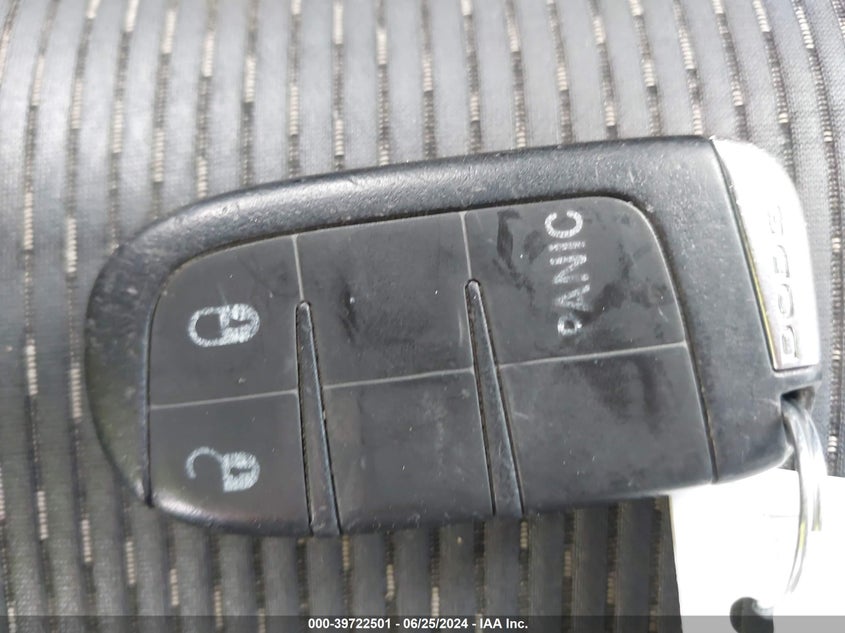 2012 Dodge Journey Sxt VIN: 3C4PDCBGXCT180688 Lot: 39722501