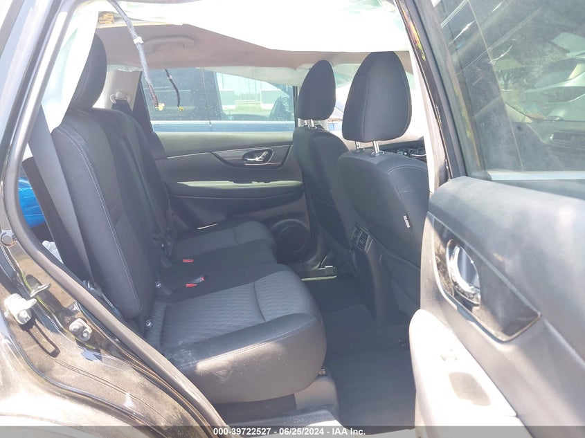 VIN KNMAT2MT0JP500874 2018 NISSAN ROGUE S