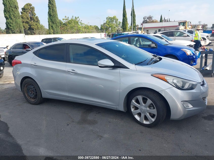 2013 Hyundai Elantra Limited VIN: 5NPDH4AE5DH393305 Lot: 39722580