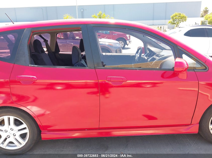 2008 Honda Fit Sport VIN: JHMGD38658S051313 Lot: 39722683