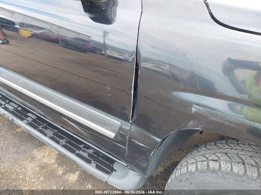 2005 Chevrolet Tahoe Ls VIN: 1GNEK13T55J264657 Lot: 39722684